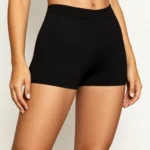 Short levantacola negro frente