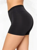 Boxer tiro alto levanta cola negro
